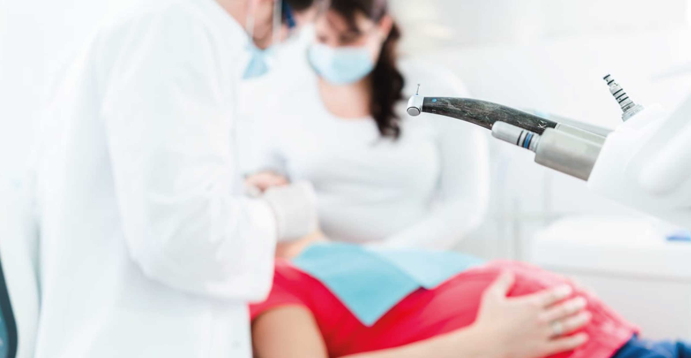 andare dal dentista durante la gravidanza